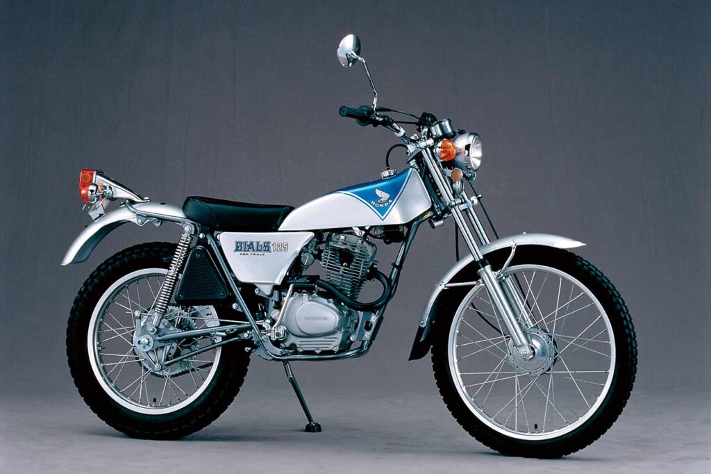1973|バイアルスTL125