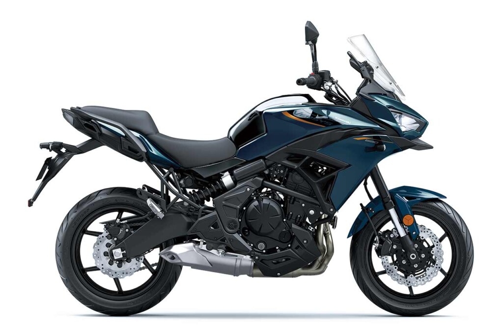 VERSYS 650 メタリックディープブルー×メタリックスパークブラック