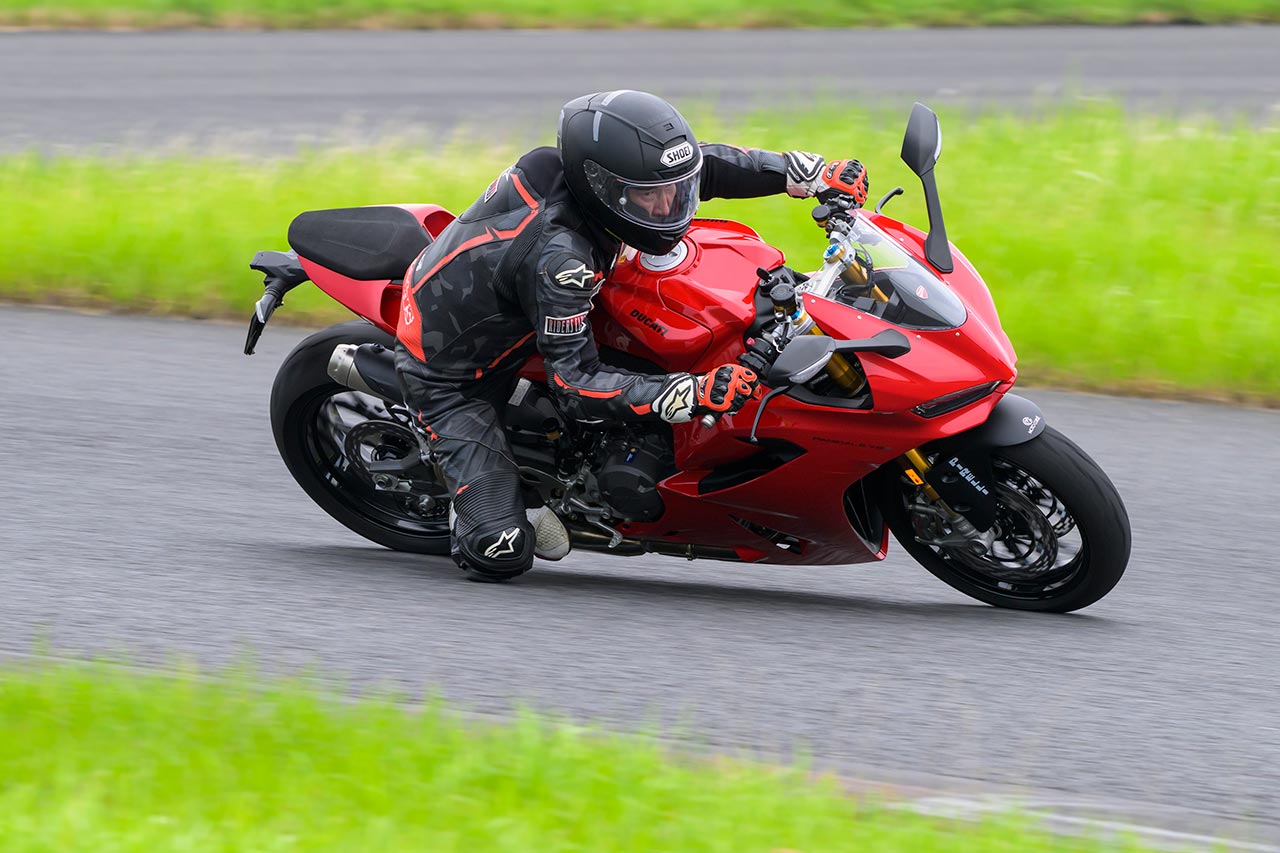 DUCATI Panigale V2 S