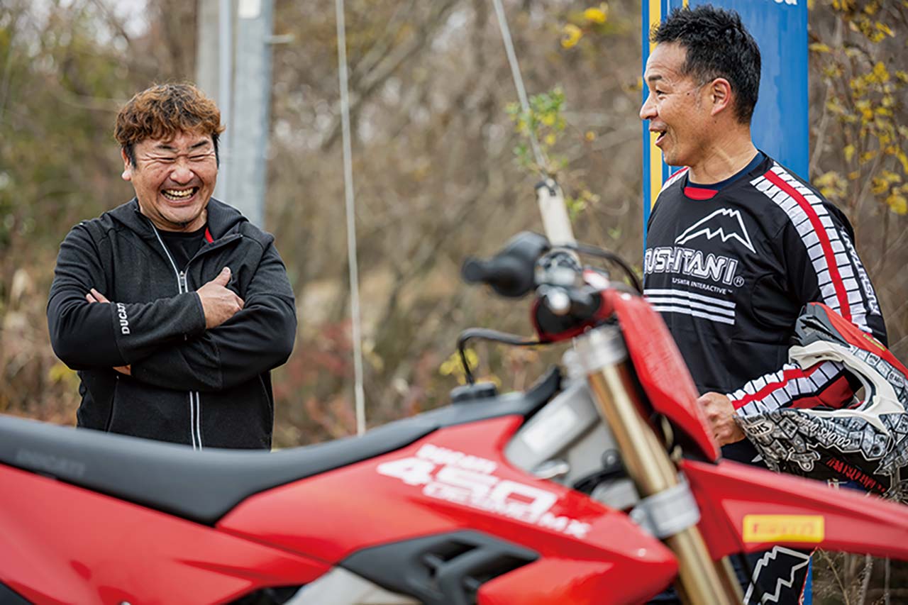 ドゥカティ Desmo450MX