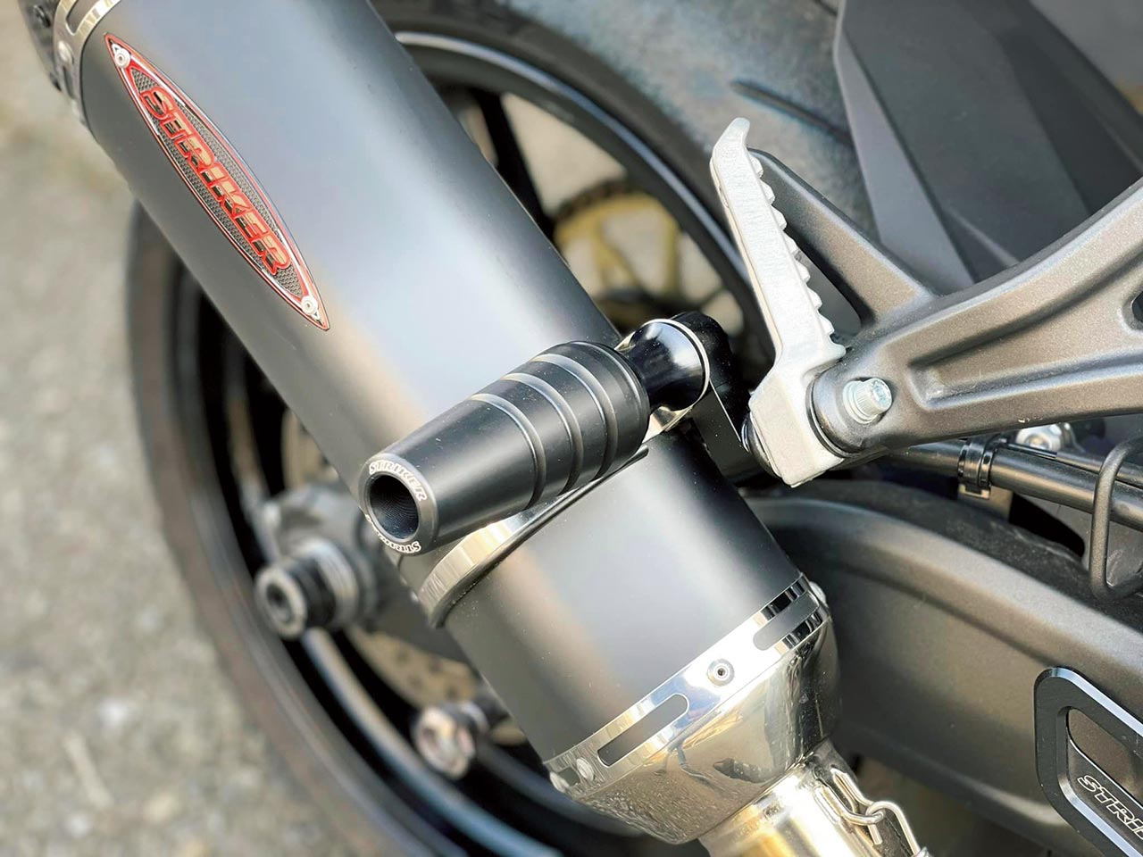 サイレンサースライダー